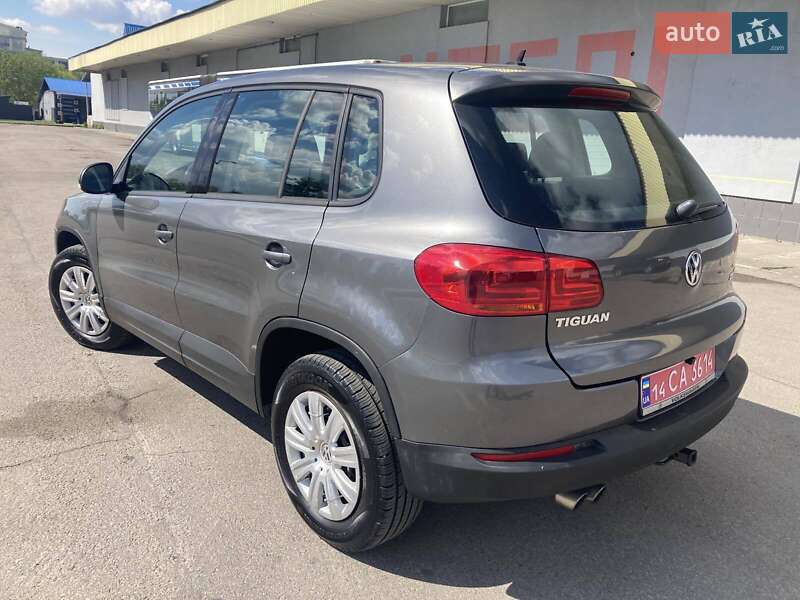 Внедорожник / Кроссовер Volkswagen Tiguan 2014 в Львове