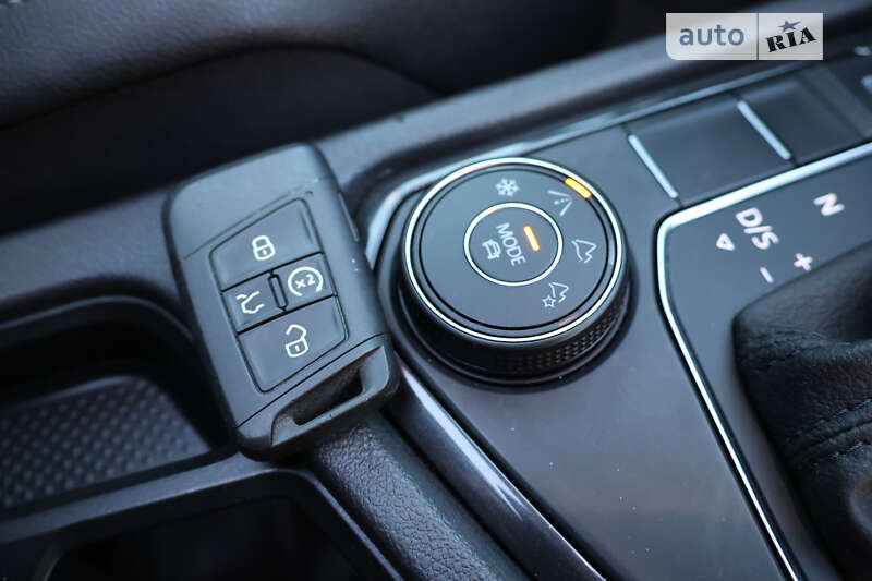Позашляховик / Кросовер Volkswagen Tiguan 2019 в Рівному