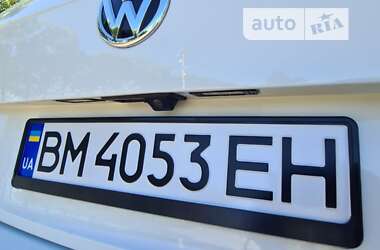 Позашляховик / Кросовер Volkswagen Tiguan 2017 в Ромнах