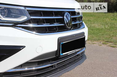 Позашляховик / Кросовер Volkswagen Tiguan 2022 в Дніпрі