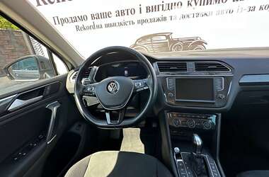 Внедорожник / Кроссовер Volkswagen Tiguan 2016 в Ровно