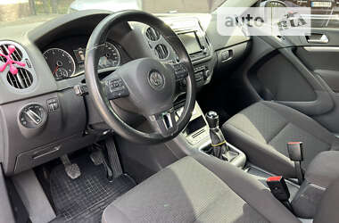 Внедорожник / Кроссовер Volkswagen Tiguan 2011 в Полтаве