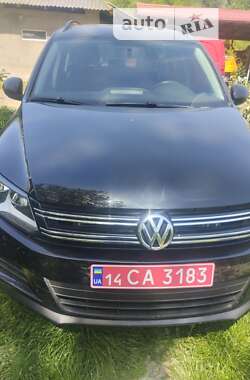 Внедорожник / Кроссовер Volkswagen Tiguan 2017 в Бурштыне