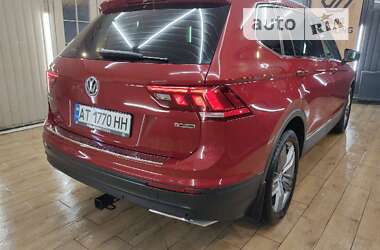 Внедорожник / Кроссовер Volkswagen Tiguan 2019 в Надворной