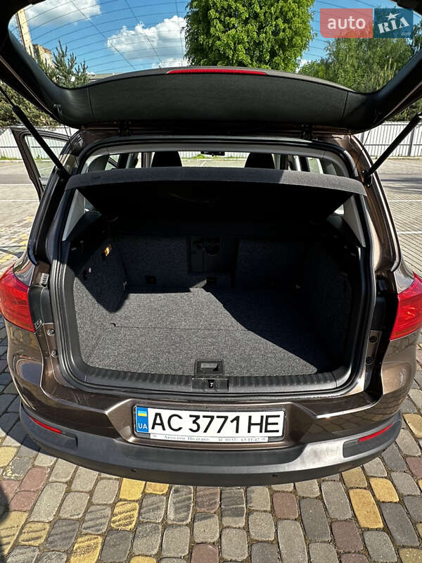 Позашляховик / Кросовер Volkswagen Tiguan 2012 в Луцьку