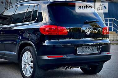 Внедорожник / Кроссовер Volkswagen Tiguan 2012 в Запорожье