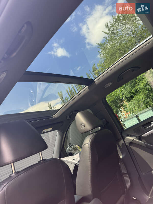 Внедорожник / Кроссовер Volkswagen Tiguan 2014 в Кривом Роге