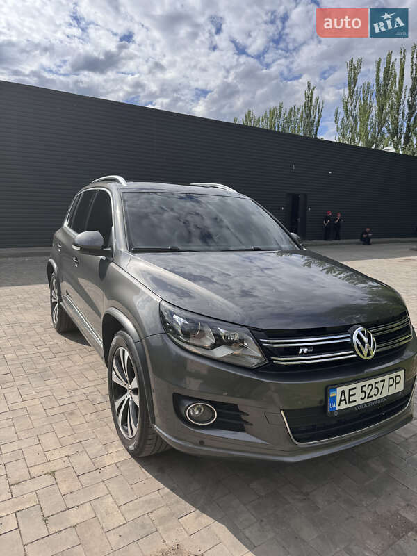 Внедорожник / Кроссовер Volkswagen Tiguan 2014 в Кривом Роге