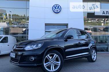 Внедорожник / Кроссовер Volkswagen Tiguan 2014 в Львове