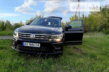 Внедорожник / Кроссовер Volkswagen Tiguan 2021 в Харькове