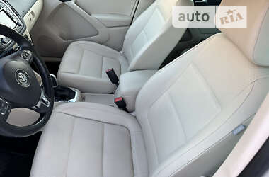 Внедорожник / Кроссовер Volkswagen Tiguan 2011 в Луцке