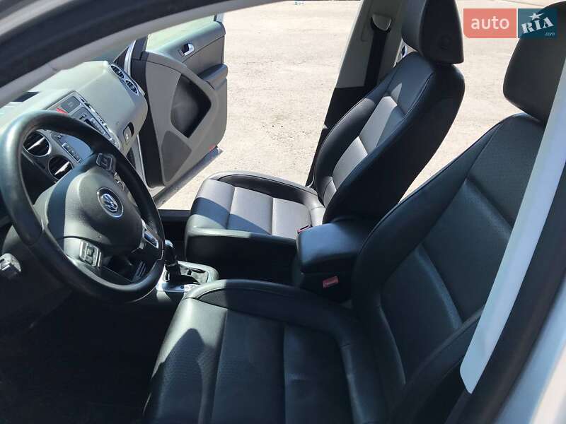 Позашляховик / Кросовер Volkswagen Tiguan 2010 в Львові фото 18 Позашляховик / Кросовер Volkswagen Tiguan 2010 в Львові