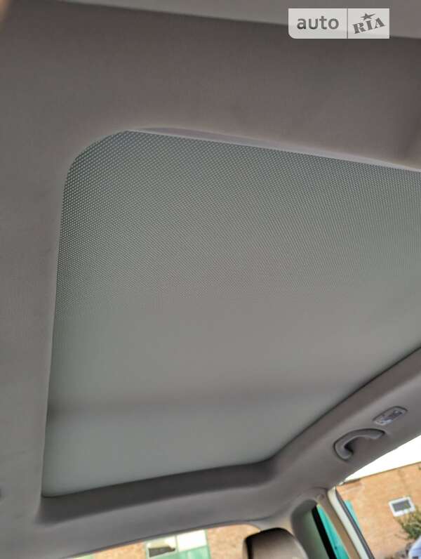 Внедорожник / Кроссовер Volkswagen Tiguan 2016 в Виннице