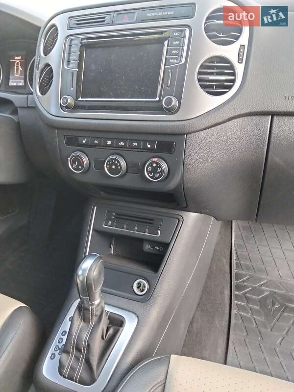 Позашляховик / Кросовер Volkswagen Tiguan 2015 в Рівному фото 7 Позашляховик / Кросовер Volkswagen Tiguan 2015 в Рівному
