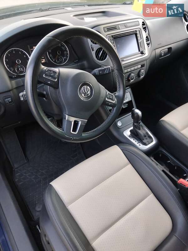 Позашляховик / Кросовер Volkswagen Tiguan 2015 в Рівному фото 28 Позашляховик / Кросовер Volkswagen Tiguan 2015 в Рівному