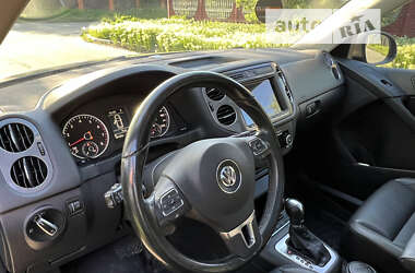 Позашляховик / Кросовер Volkswagen Tiguan 2012 в Києві