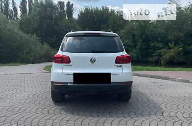 Позашляховик / Кросовер Volkswagen Tiguan 2016 в Луцьку