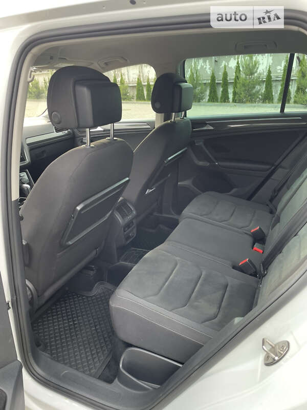 Внедорожник / Кроссовер Volkswagen Tiguan 2017 в Золочеве фото 48 Внедорожник / Кроссовер Volkswagen Tiguan 2017 в Золочеве