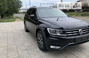 Внедорожник / Кроссовер Volkswagen Tiguan 2020 в Полтаве