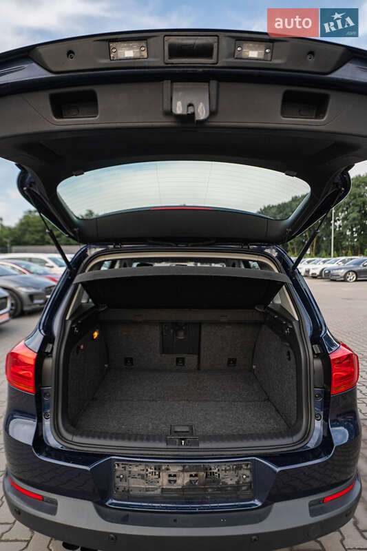 Внедорожник / Кроссовер Volkswagen Tiguan 2013 в Львове