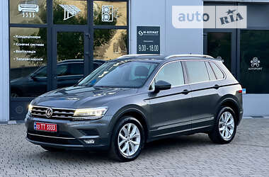 Позашляховик / Кросовер Volkswagen Tiguan 2020 в Мукачевому