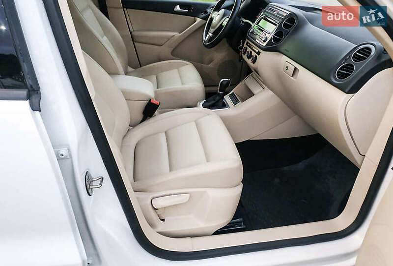 Позашляховик / Кросовер Volkswagen Tiguan 2014 в Івано-Франківську