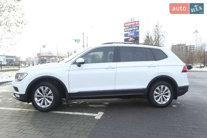 Внедорожник / Кроссовер Volkswagen Tiguan 2017 в Хмельницком фото 3 Внедорожник / Кроссовер Volkswagen Tiguan 2017 в Хмельницком
