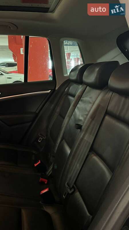 Внедорожник / Кроссовер Volkswagen Tiguan 2011 в Хмельницком