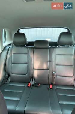 Внедорожник / Кроссовер Volkswagen Tiguan 2011 в 
