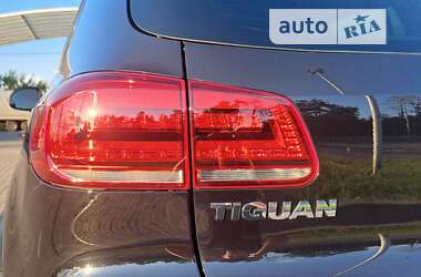 Внедорожник / Кроссовер Volkswagen Tiguan 2015 в Вышгороде