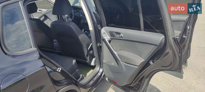 Позашляховик / Кросовер Volkswagen Tiguan 2017 в Києві