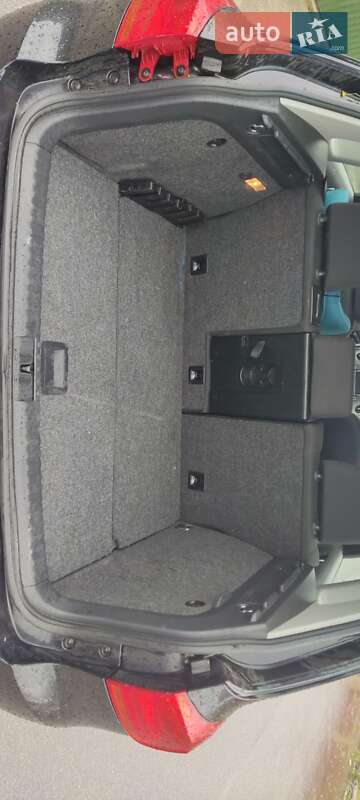 Позашляховик / Кросовер Volkswagen Tiguan 2017 в Києві