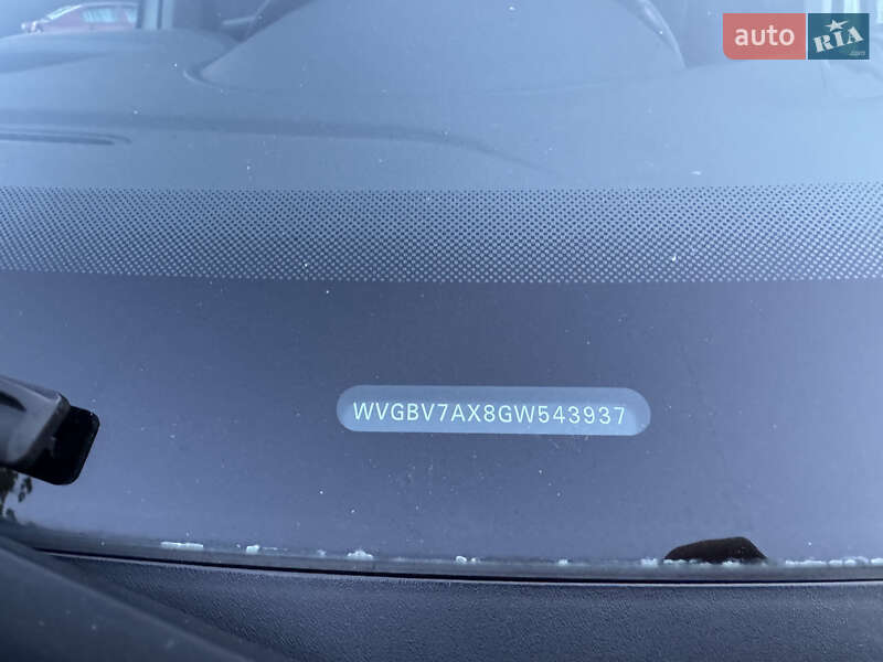 Позашляховик / Кросовер Volkswagen Tiguan 2015 в Черкасах