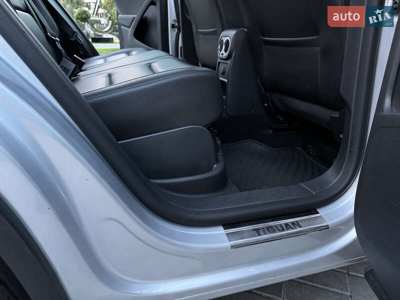 Позашляховик / Кросовер Volkswagen Tiguan 2015 в Черкасах