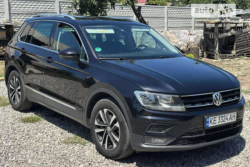 Внедорожник / Кроссовер Volkswagen Tiguan 2019 в Кривом Роге