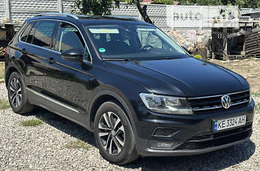 Внедорожник / Кроссовер Volkswagen Tiguan 2019 в Кривом Роге