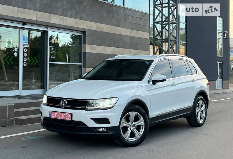 Внедорожник / Кроссовер Volkswagen Tiguan 2019 в Тернополе