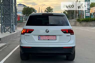 Внедорожник / Кроссовер Volkswagen Tiguan 2019 в Тернополе