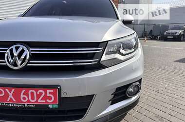 Внедорожник / Кроссовер Volkswagen Tiguan 2014 в Могилев-Подольске