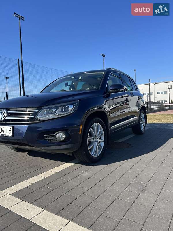 Внедорожник / Кроссовер Volkswagen Tiguan 2015 в Мукачево
