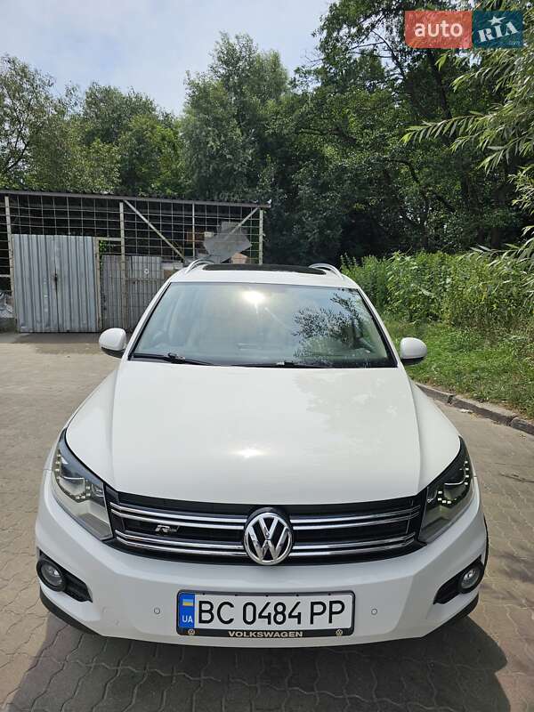 Внедорожник / Кроссовер Volkswagen Tiguan 2011 в Львове
