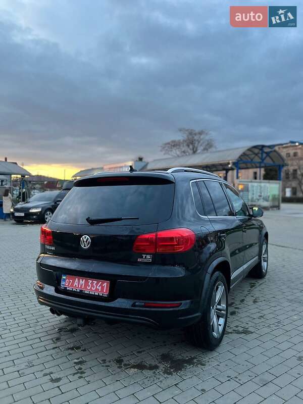 Внедорожник / Кроссовер Volkswagen Tiguan 2016 в Мукачево