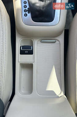 Внедорожник / Кроссовер Volkswagen Tiguan 2012 в 
