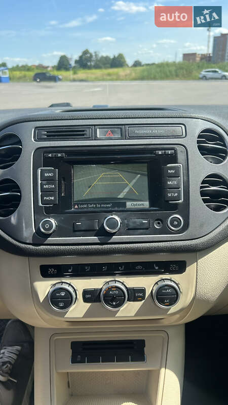 Внедорожник / Кроссовер Volkswagen Tiguan 2012 в Луцке
