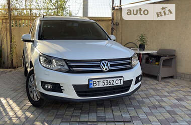 Позашляховик / Кросовер Volkswagen Tiguan 2014 в Одесі