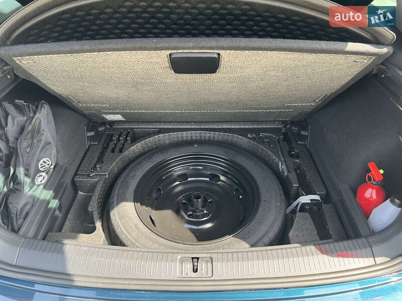 Позашляховик / Кросовер Volkswagen Tiguan 2021 в Львові фото 8 Позашляховик / Кросовер Volkswagen Tiguan 2021 в Львові