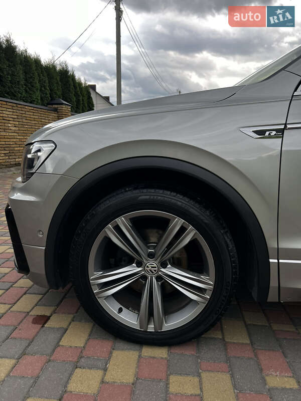 Внедорожник / Кроссовер Volkswagen Tiguan 2018 в Ровно