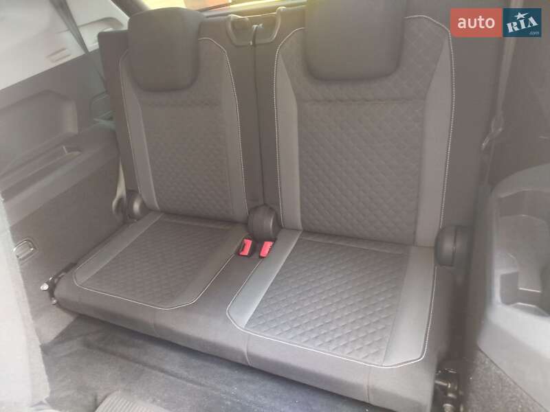 Внедорожник / Кроссовер Volkswagen Tiguan 2021 в Шполе