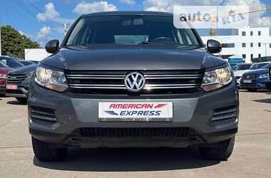 Позашляховик / Кросовер Volkswagen Tiguan 2013 в Києві