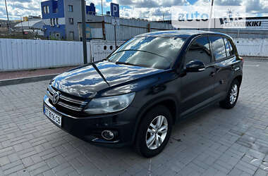 Позашляховик / Кросовер Volkswagen Tiguan 2014 в Києві